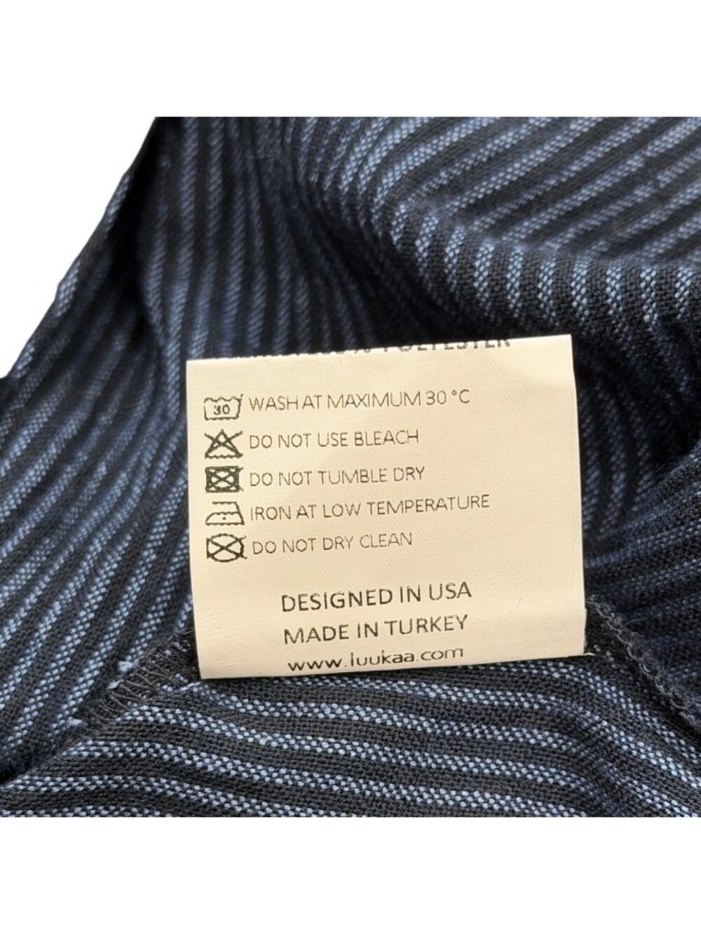 Luukaa Womens US Size 8 Sleeveless Top Button-Up Asymmetrical Artsy Navy Stripe - Picture 8 of 8